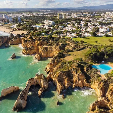 Prainha 2br | Pool & Access *