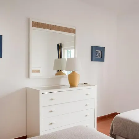 Prainha 2br | Pool & Access *