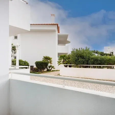 Prainha 2br | Pool & Access Apartamento Alvor