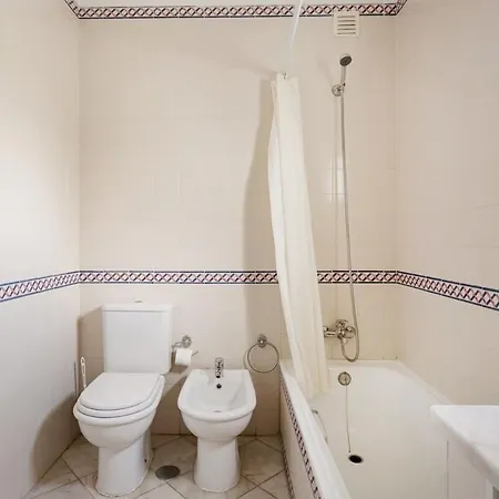Prainha 2br | Pool & Access Apartamento *