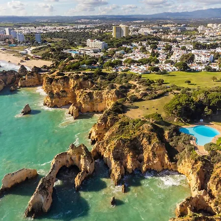 Prainha 2br | Pool & Access *